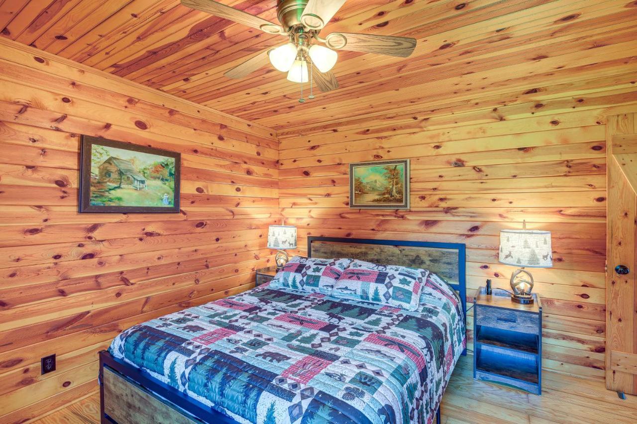 Blue Ridge Mountain Cabin With Views And Hot Tub Villa Sparta Dış mekan fotoğraf